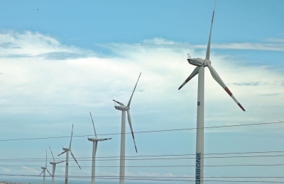 Đầu tư năng lượng tái tạo: Khi tỷ USD vẫn chỉ là “lời hứa”